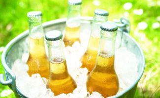 2025年1-2月酒类进口数据解读 葡萄酒微幅承压，龙头仍稳健